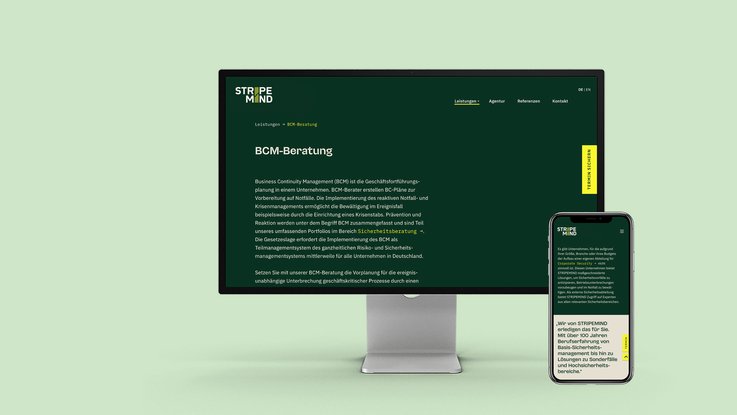 VISUELL Kommunikationsdesign: Corporate Design für STRIPEMIND VISUELL Kommunikationsdesign: Corporate Design STRIPEMIND: Darstellung der Unterseite ‚BCM-Beratung‘ auf Desktop- und Smartphone-Ansicht; klare Struktur mit Typografie und Farbakzenten in Gelb auf dunklem Grund.