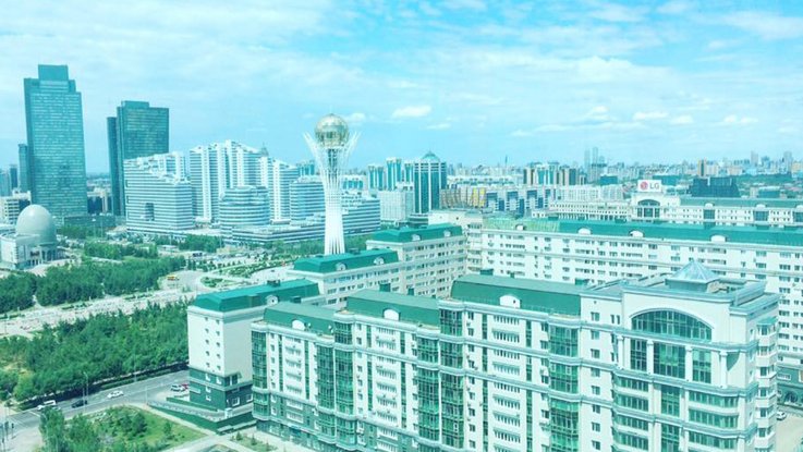 VISUELL Blogbeitrag: Weiterbildung in Astana zur EXPO: Der Bajterek-Turm in Astana